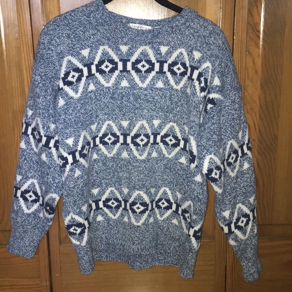 Cozy Vintage Light Blue Patterned Sweater - Picture 2 of 4